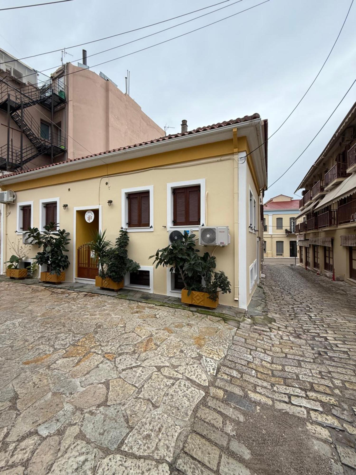 Οι Φωλίτσες Apartment Nafpaktos Bagian luar foto