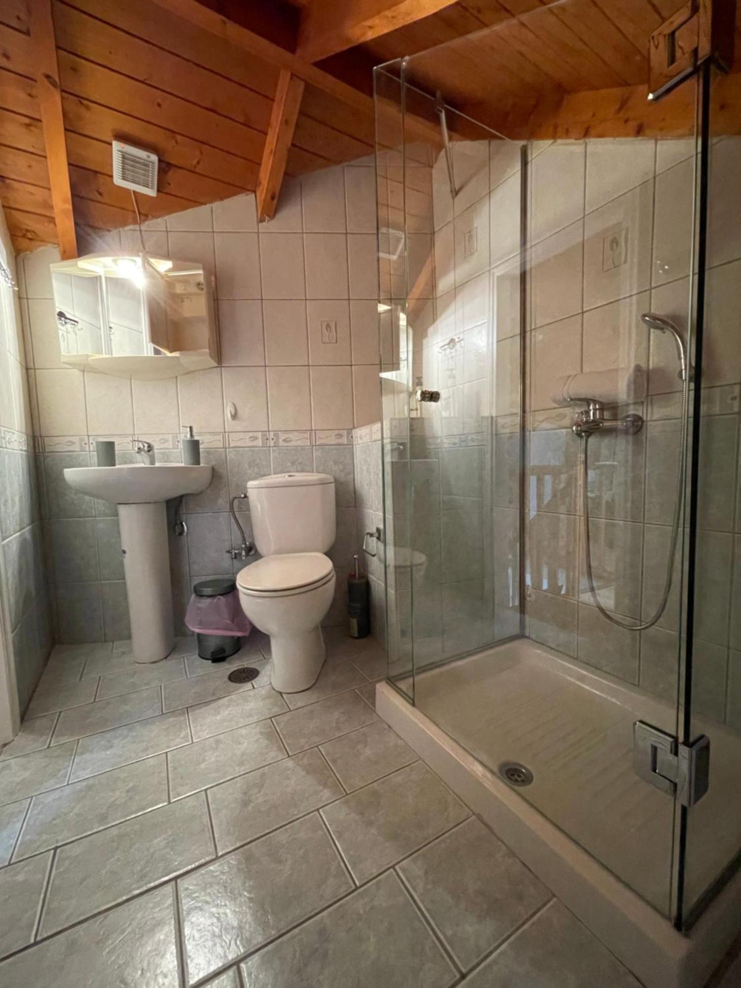 Οι Φωλίτσες Apartment Nafpaktos Bagian luar foto